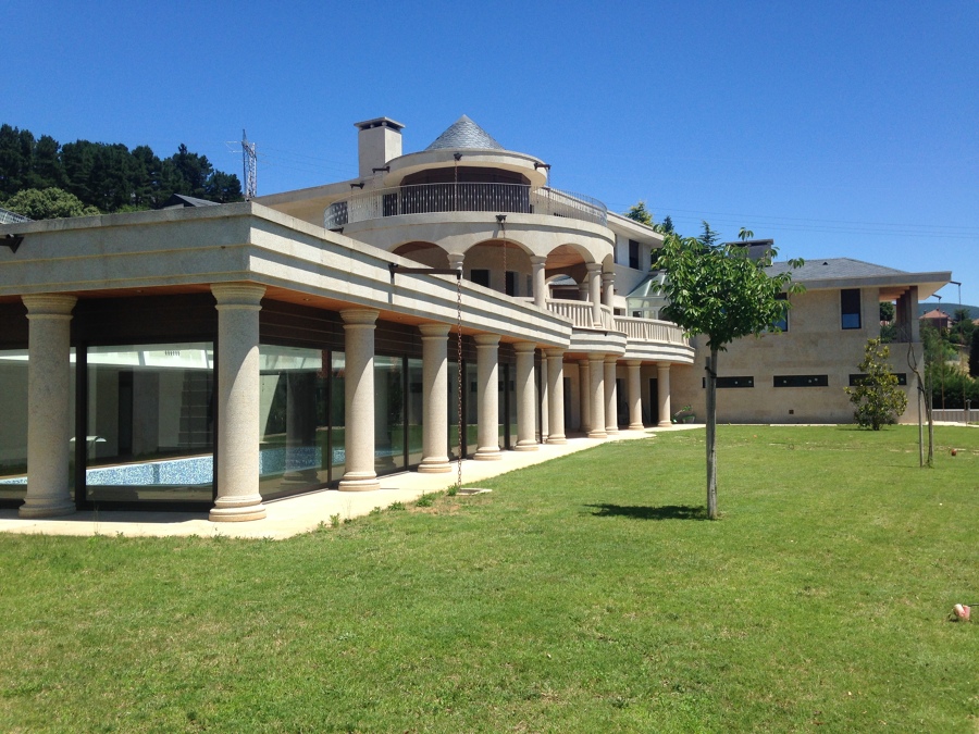 FACHADA TRASERA