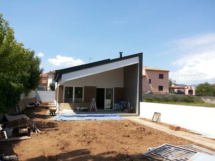 FACHADA Y MEDIANERA