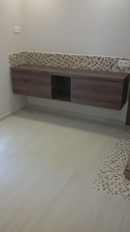 fontaneria mueble electricidad alicatado y pintar