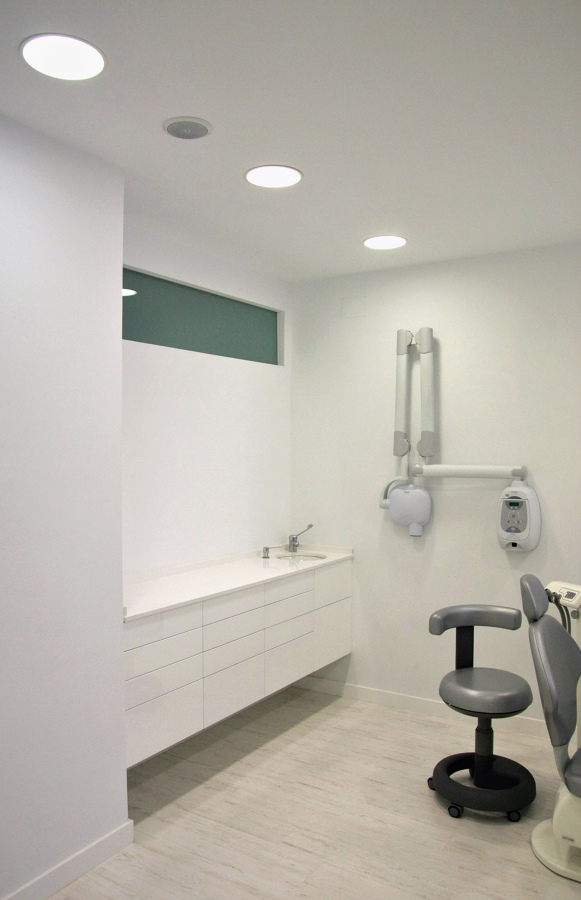 Foto: Gabinete 1 de Nicolás Escalona Construcciones SL #1029522