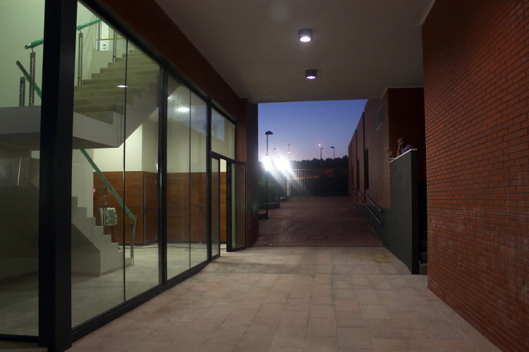 Galería de acceso a la recepción