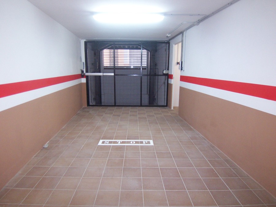 Garaje acceso ascensor