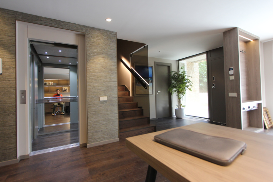 Hall