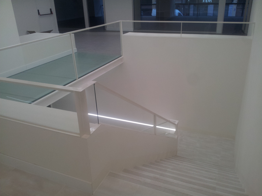 Hall Primera Planta escalera.