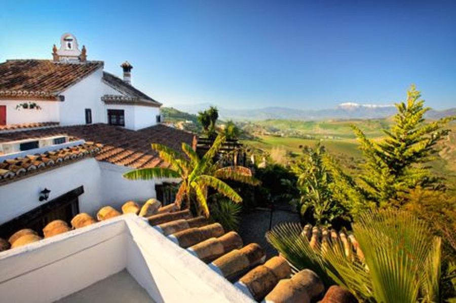 Hotel Los Cantaros
