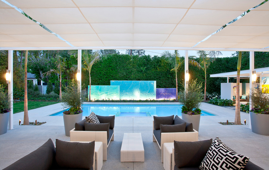 Fuentes Decorativas: un Oasis en Tu Terraza o Jardín | Ideas Jardineros