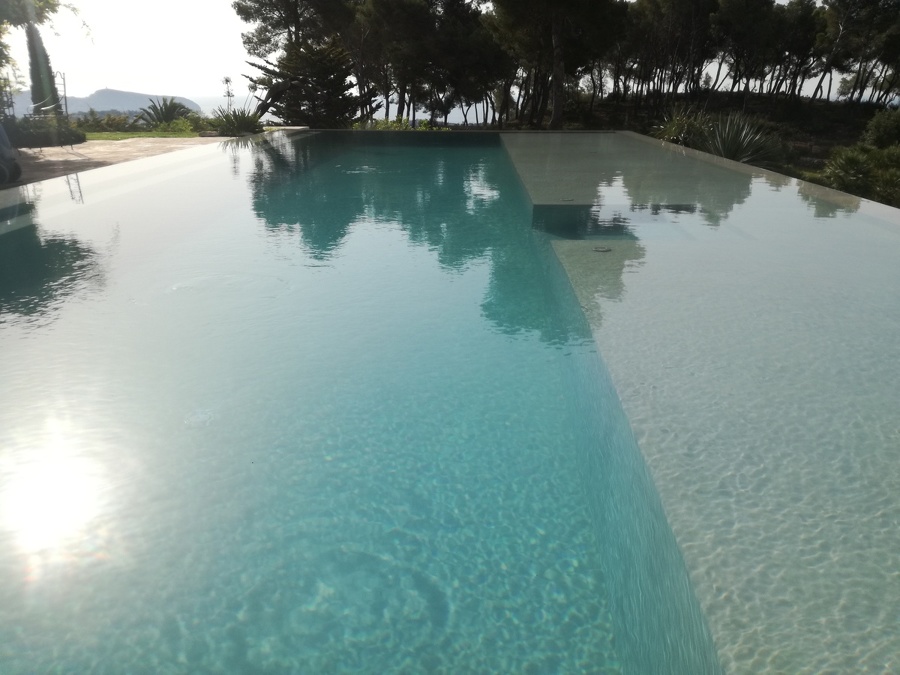 infinity pool