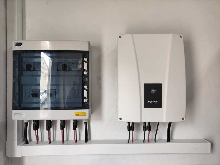 INSTALACIÓN AUTO CONSUMO 6.7 KW ( CEHEGIN) - MURCIA