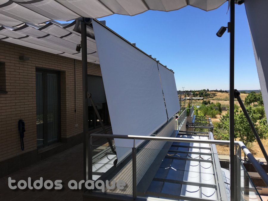 Instalacion de 4 pergolas aluminio 80 x 40 y 5 toldos cofre portada motorizados