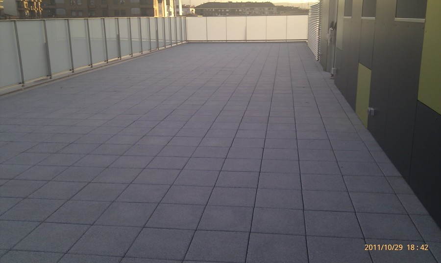 Venta e Instalacion de Suelo Tecnico | Ideas Ingenieros