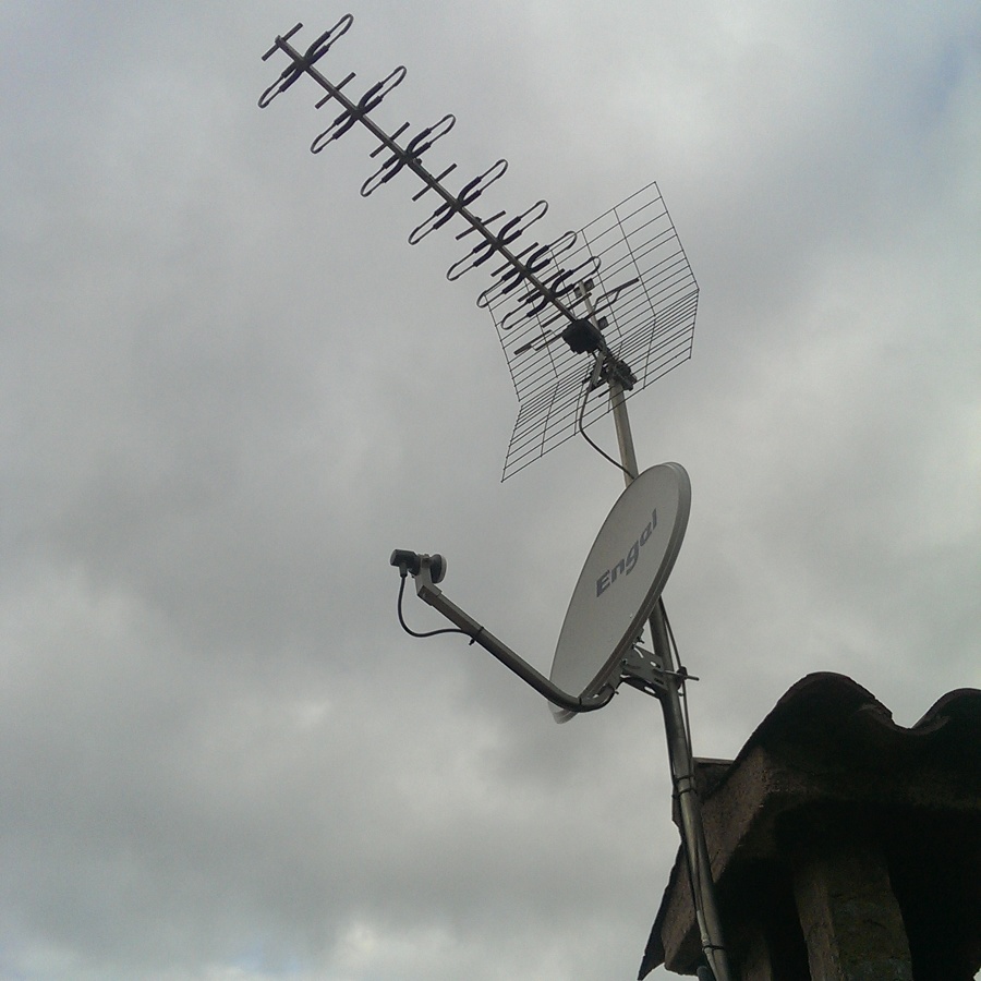 INSTALACIÓN DE TELECOMUNICACIONES