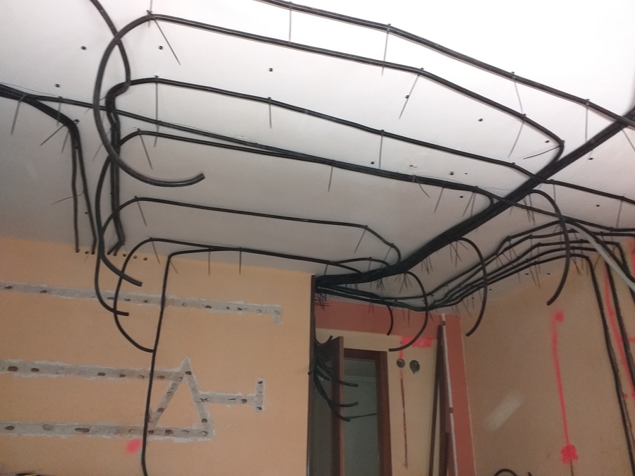 Instalacion de tubos electricos