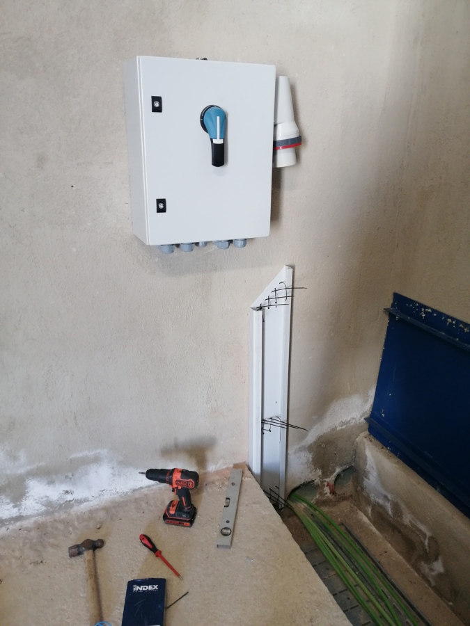 Instalación y cableado a cuadro existente