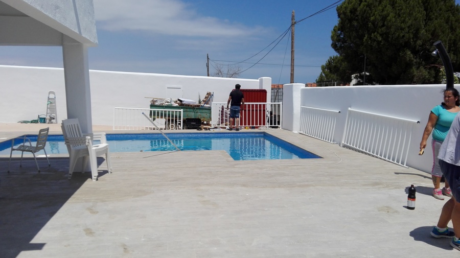 Instalando la baranda de protección lateral
