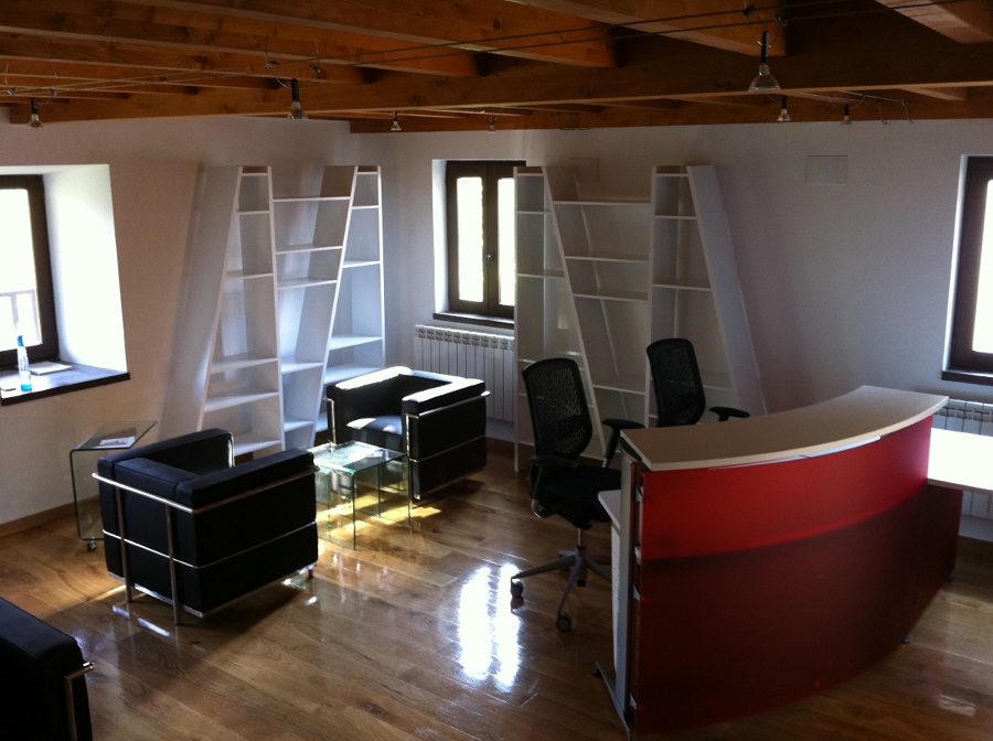 Interior 01