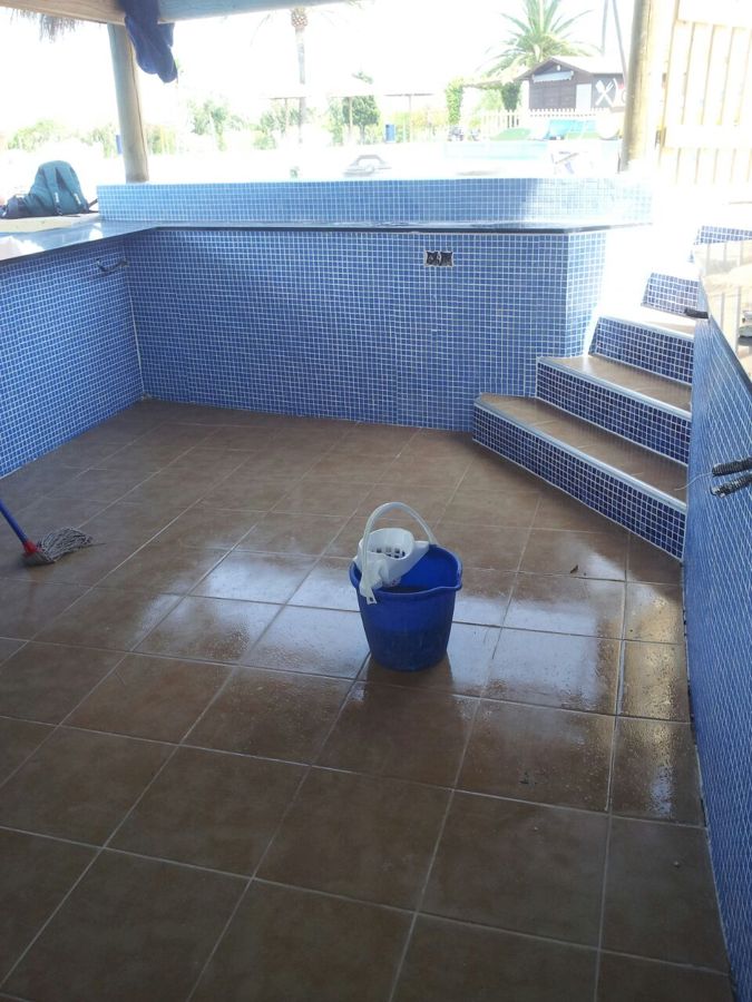 Interior Bar 
