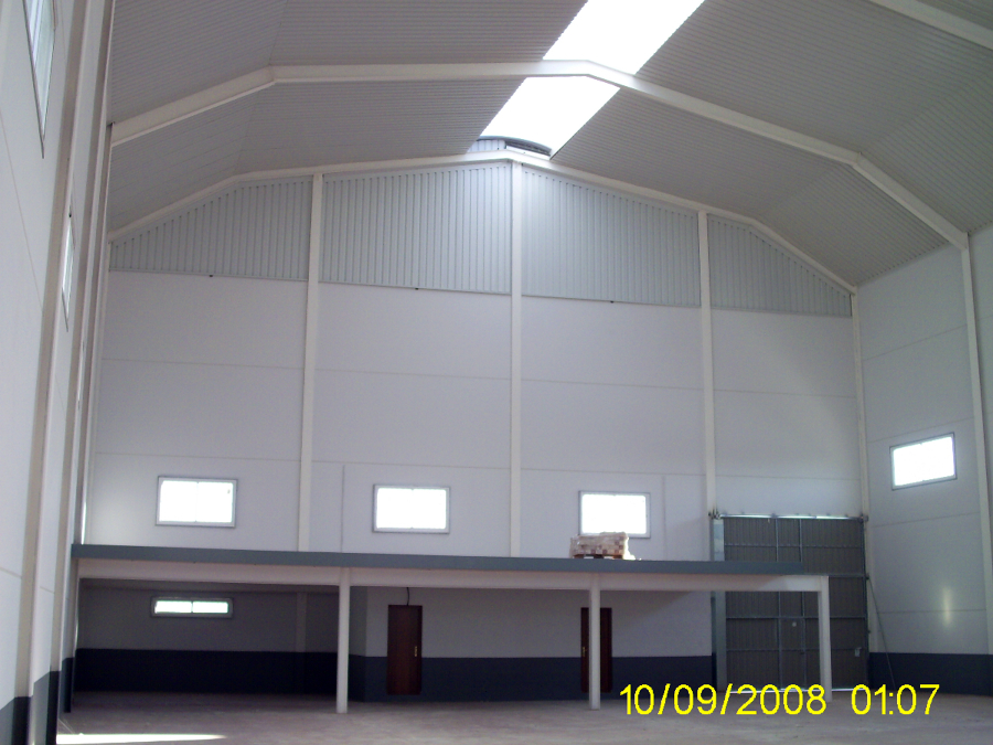 Interior de la nave
