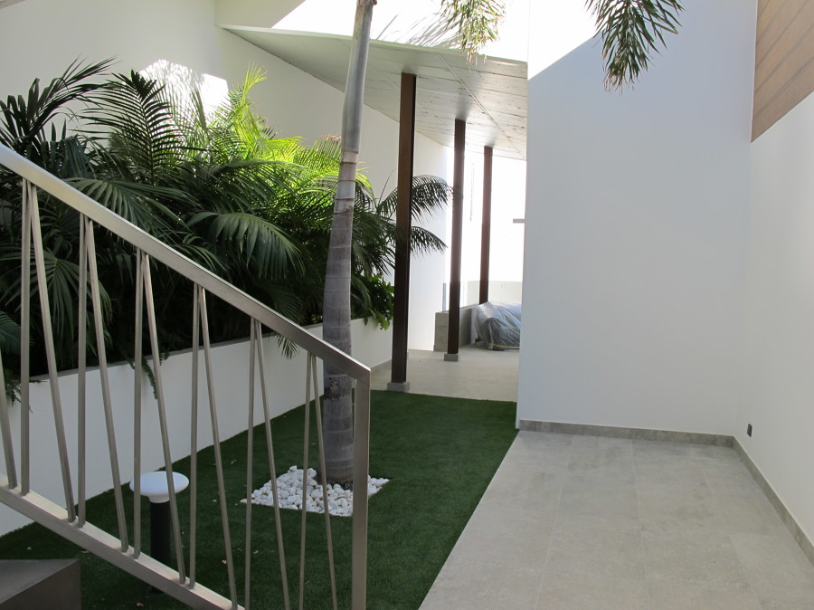 Foto: Renovacion de Claraboya de Patio Interior de EMS Carpintero de