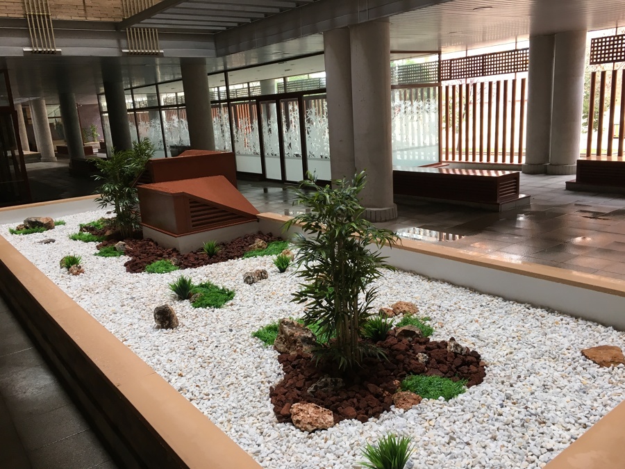 JARDÍN PLANTA ARTIFICIAL