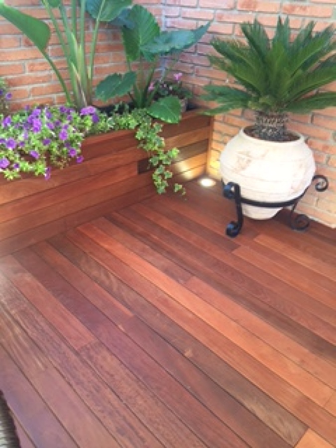 Jardin con Madera Ipe | Ideas Parquetistas