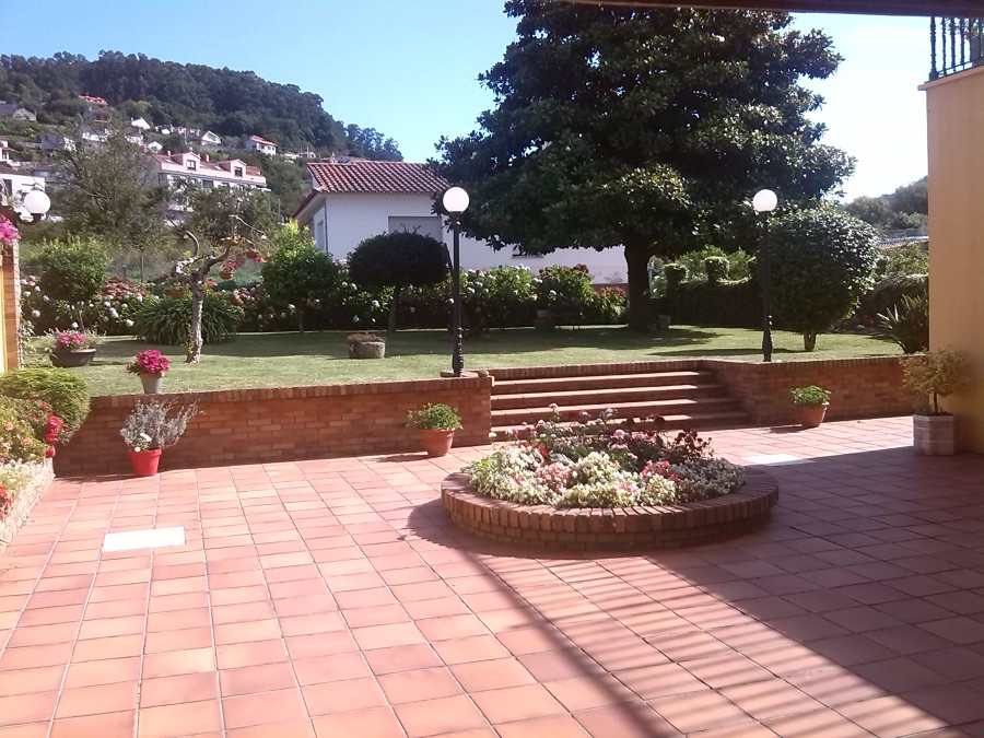 JARDINES