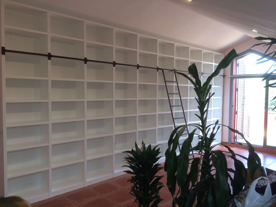 LIBRERIA BIBLIOTECA
