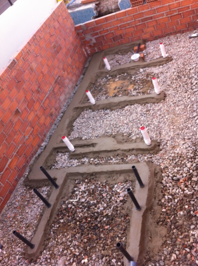 Foto Limpieza Automática de Piscina de Rehavital 974029 Habitissimo