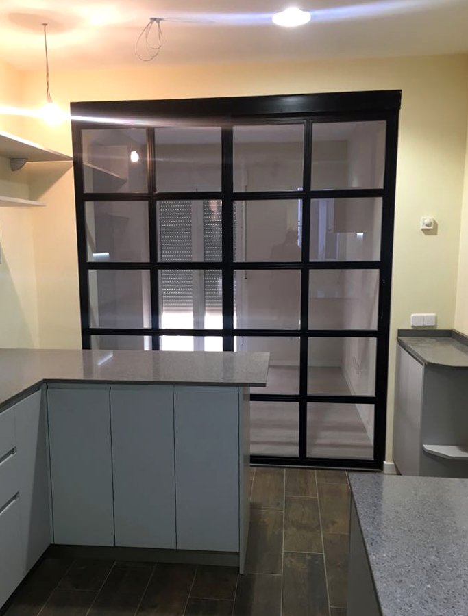 Foto: Ventanas y Contraventanas de Madera de Atria Arquitectura