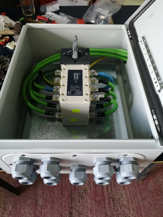 Mecanizado y cableado cuadros