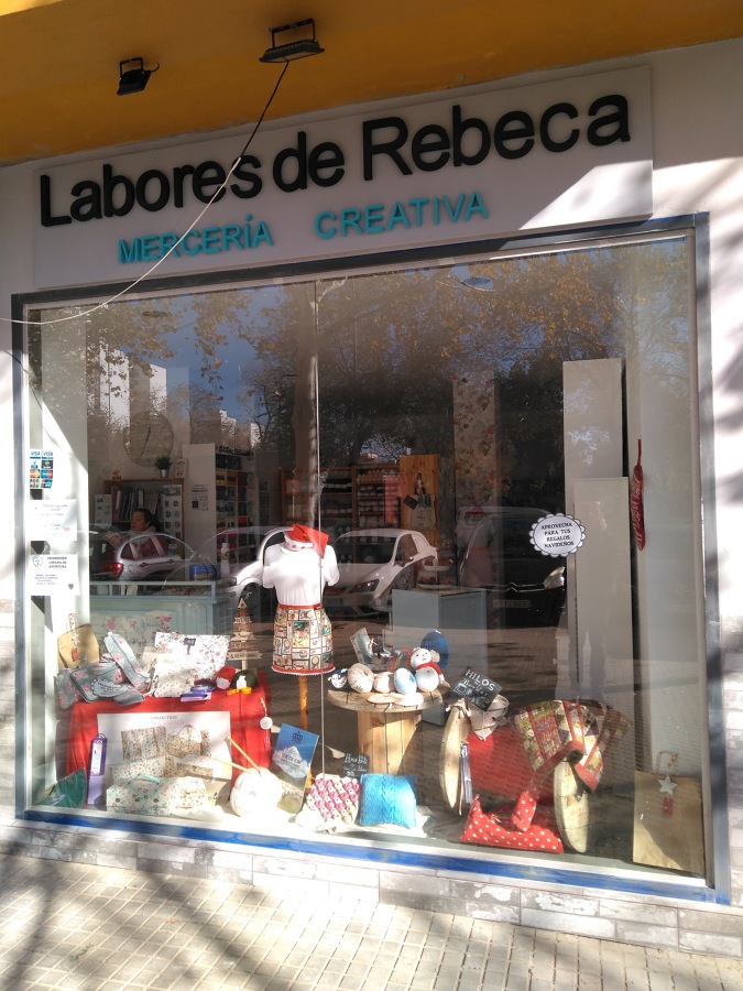 MERCERÍA REBECA