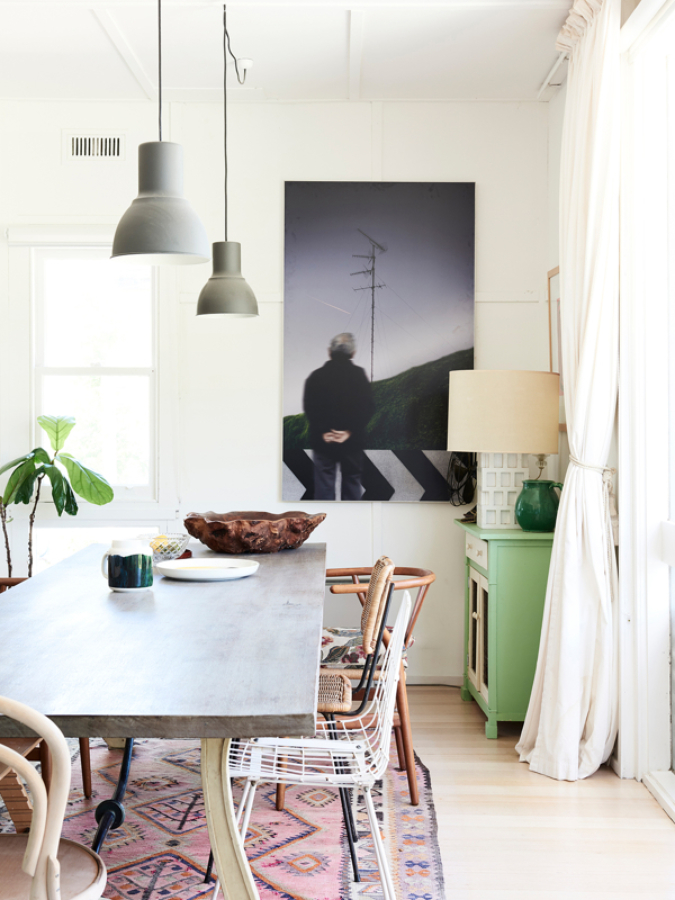 Foto: Mesa de Comedor con Lámparas Colgantes de Miv Interiores #1411745