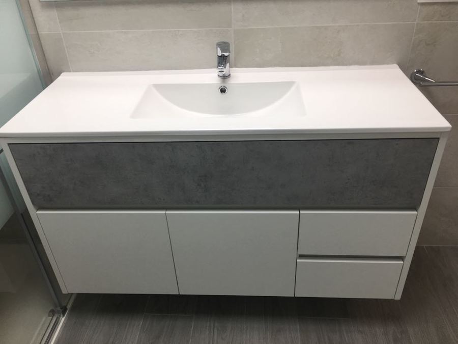 MUEBLE BAÑO PRINCIPAL