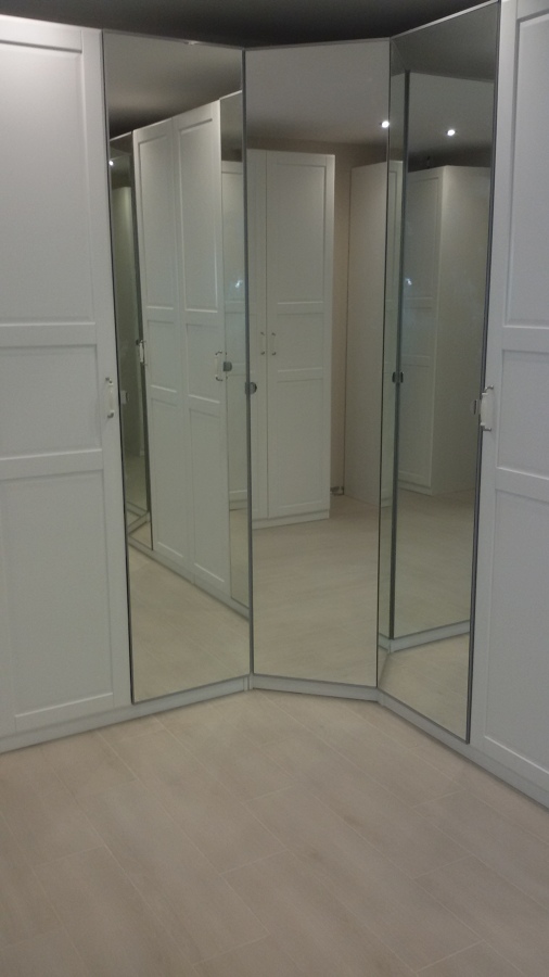 muebles montadas y suelo 