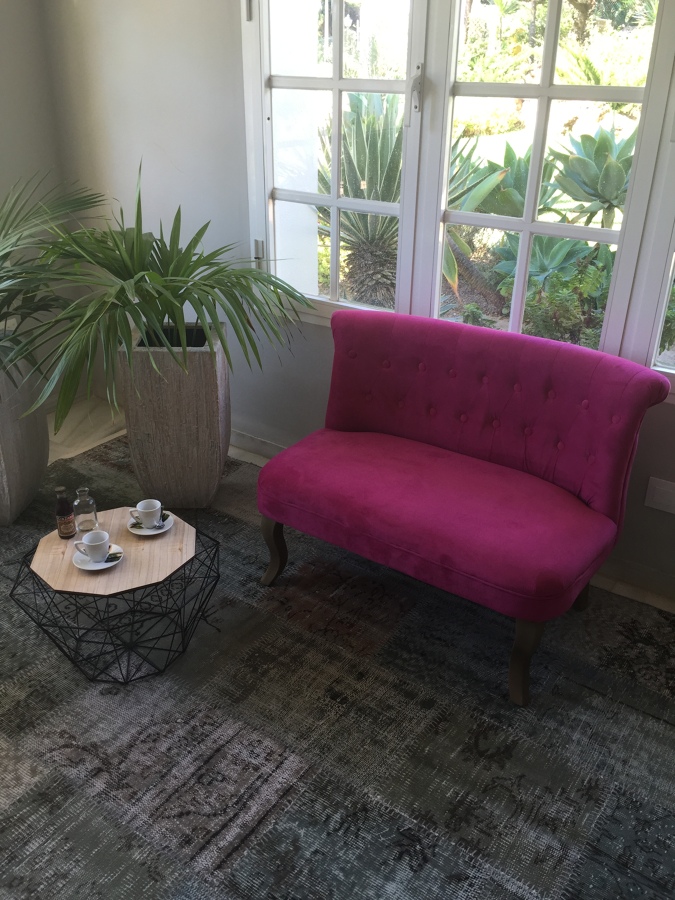 Foto: Decoración. Sofá Turquesa de Mon Deco Shop By Mónica Peñarroya