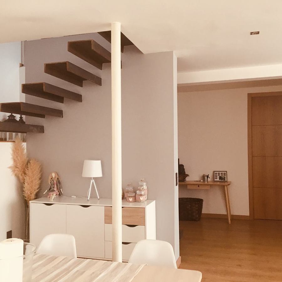 NÚCLEO ESCALERAS