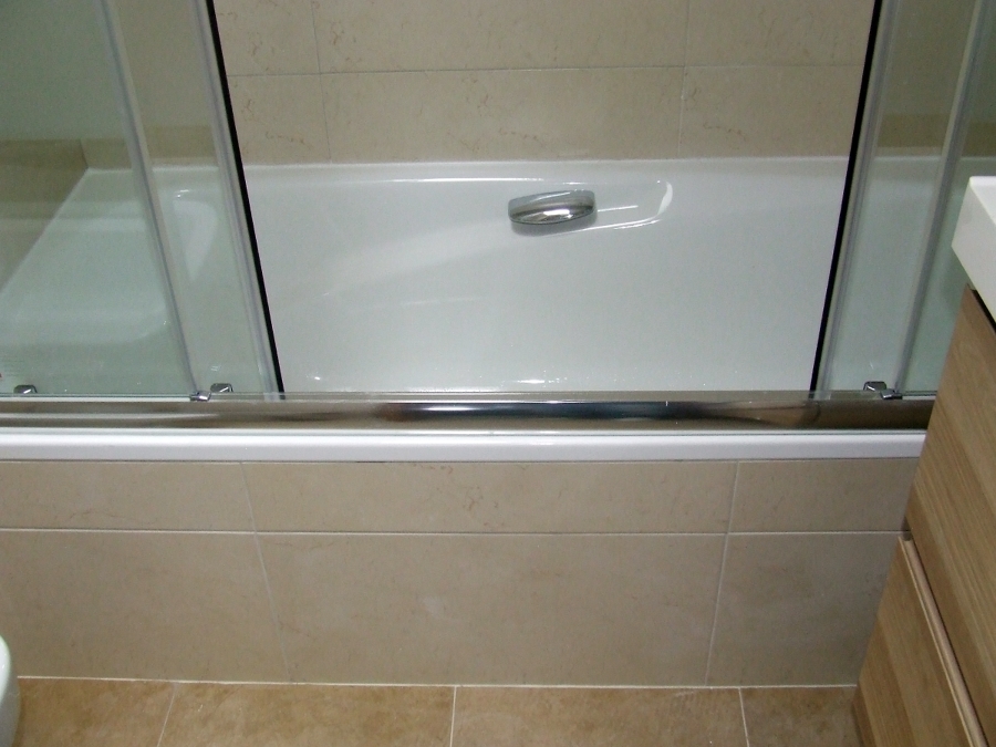 Foto: Colocación de la Bañera. de Reformas Càlig #1391986 - Habitissimo
