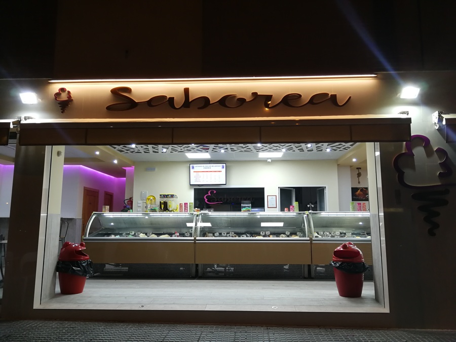Nueva imagen de fachada de Heladería Saborea