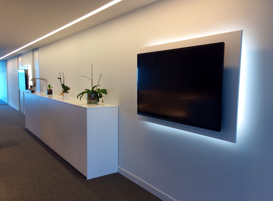 Panel tv