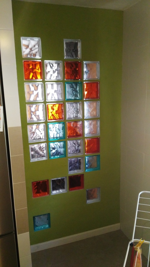 Pared completa desde la cocina