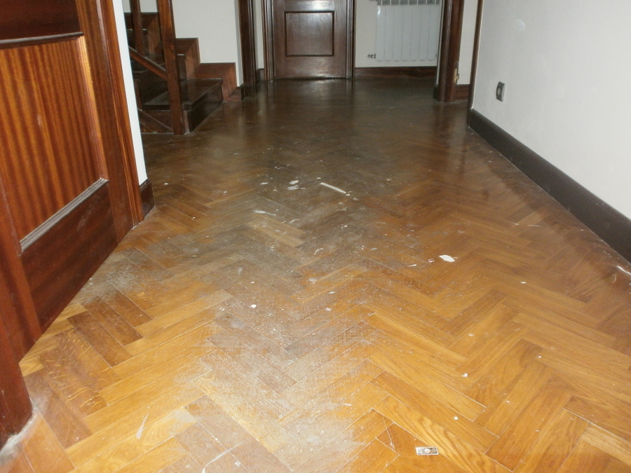 Parquet roble en espiga