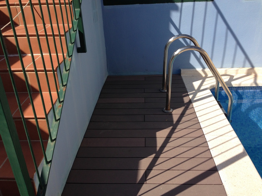 Pasillo escaleras