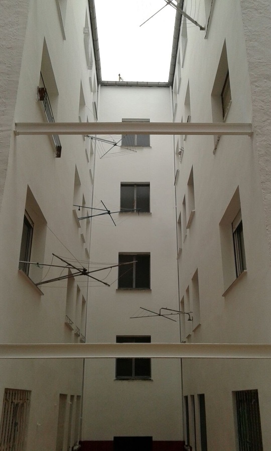 Patio de Luces Rehabilitado por Sos Cubiertas en Gijón Ideas