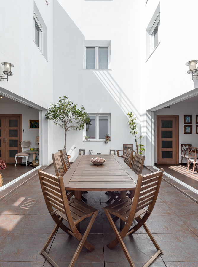 Patio interior
