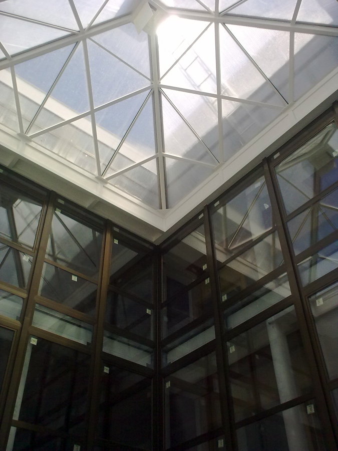 PATIO INTERIOR