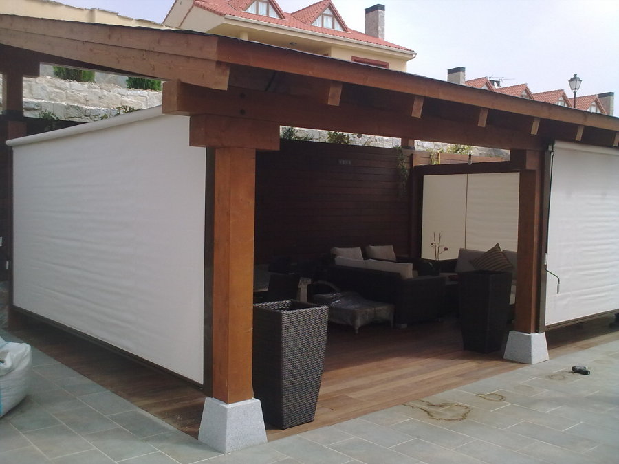 PERGOLA