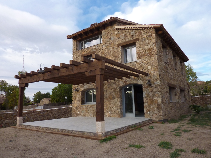 Pérgola trasera 