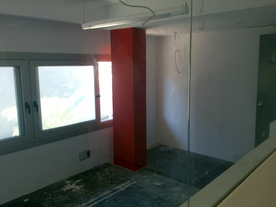 pintado de oficina.