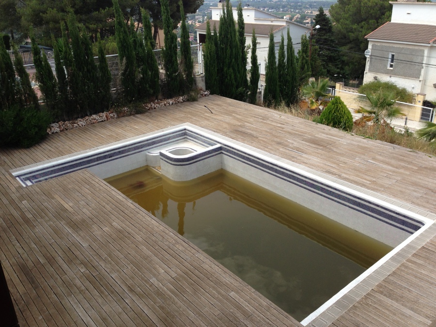 Piscina Antes