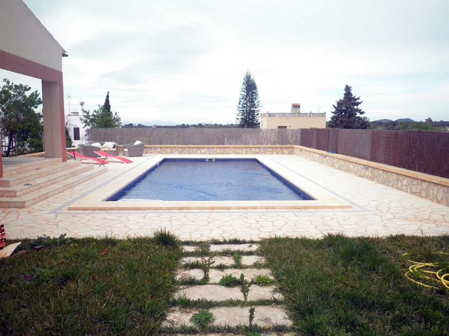 piscina cas concos