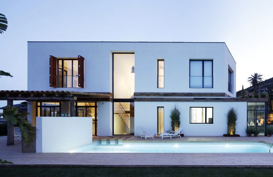 Piscina de noche - Casa A | 08023 Arquitectos - Barcelona